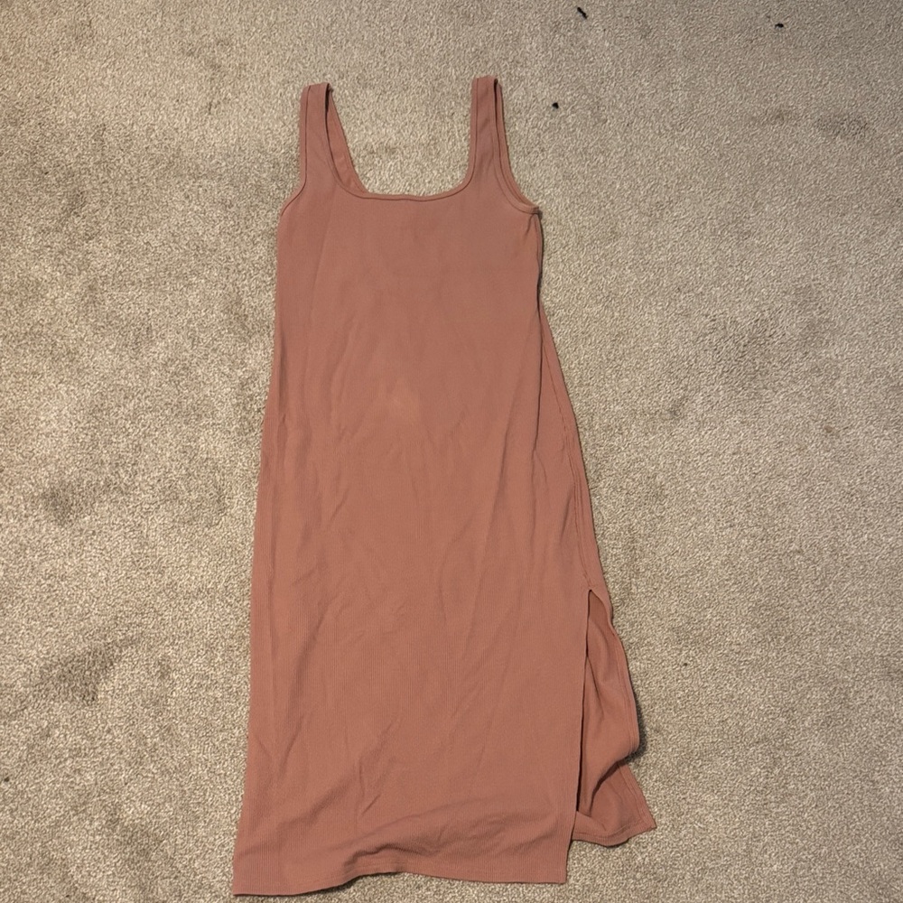 Abercrombie and Fitch ribbed Terracotta Midi Dress